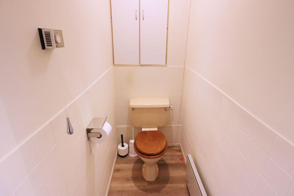 Photograph 14