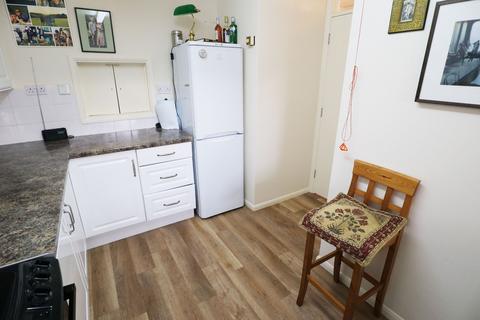 6 Icknield Court, Bidford On Avon, Alcester, B50 4AZ