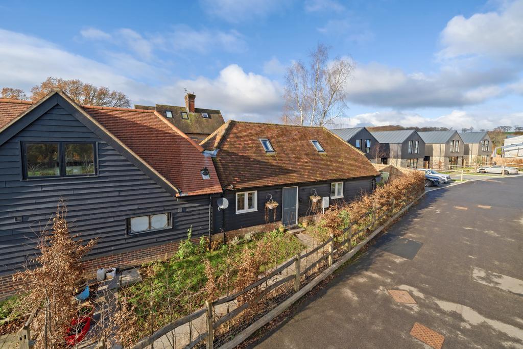 The Street, Dockenfield, Farnham, GU10 1 bed semidetached house for