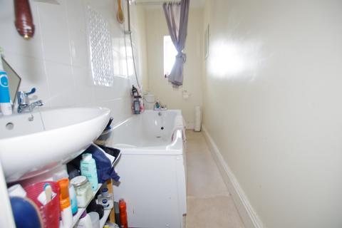 2 bedroom apartment for sale - Lower Church Road, Weston-super-Mare, Somerset, BS23