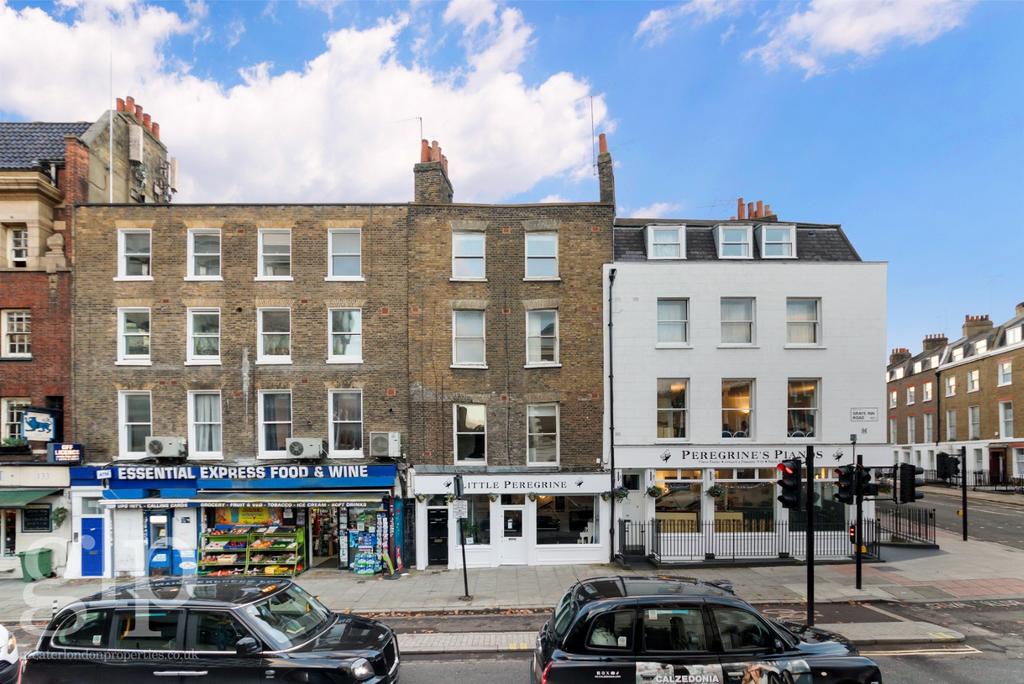 Apartment in Greater London - View 3