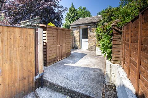8 Gastons Road, Malmesbury, SN16 0BE