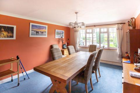1 Follyfield, Hankerton, Malmesbury, SN16 9LA