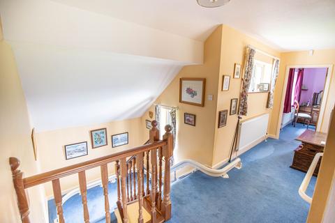 1 Follyfield, Hankerton, Malmesbury, SN16 9LA