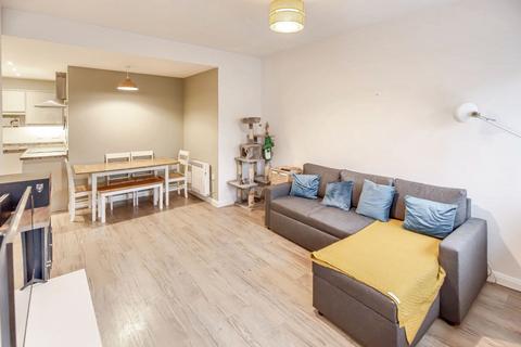 2 bedroom apartment for sale, Sir Bernard Lovell Road, Malmesbury, SN16