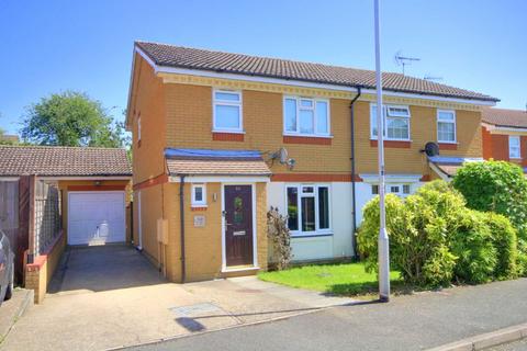 3 bedroom semi-detached house for sale, Autumn Glades, Leverstock Green
