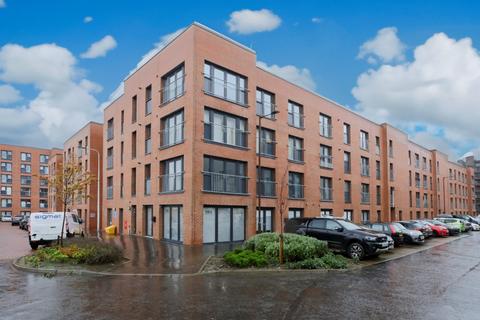 2 bedroom flat to rent - Tinto Place, Leith, Edinburgh, EH6