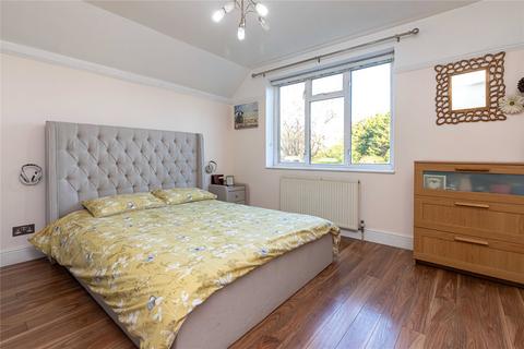 648 Bath Road, Taplow, Maidenhead, SL6 0NZ