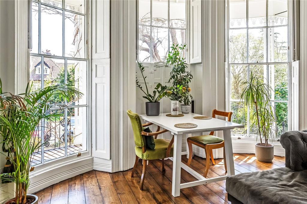Bay Window Area