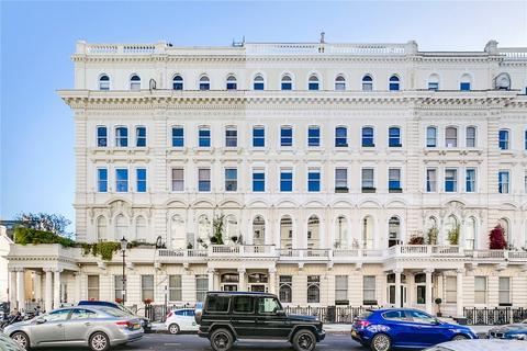 3 bedroom flat to rent, Queens Gate Terrace, South Kensington, London