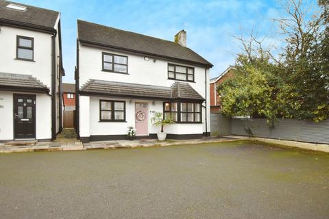 4 bedroom detached house for sale, Hollins Lane, Bury, BL9