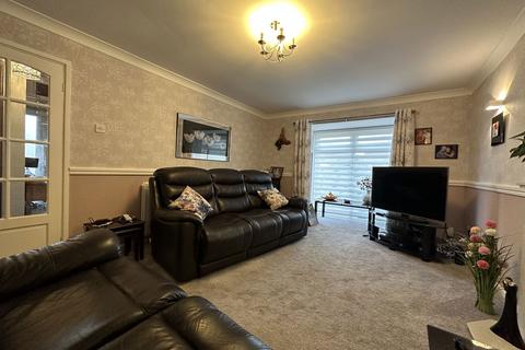 32 Braemar Drive, South Shields, NE34 7TZ