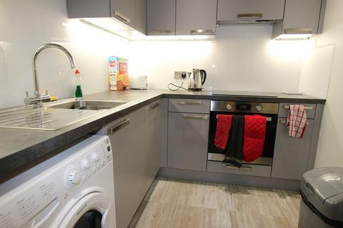 2 bedroom flat to rent, 76 Ropewalk Court, City Centre, Nottingham, NG1 5AB