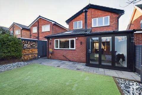 3 bedroom link detached house for sale - Wren Close, Offerton, Stockport, SK2