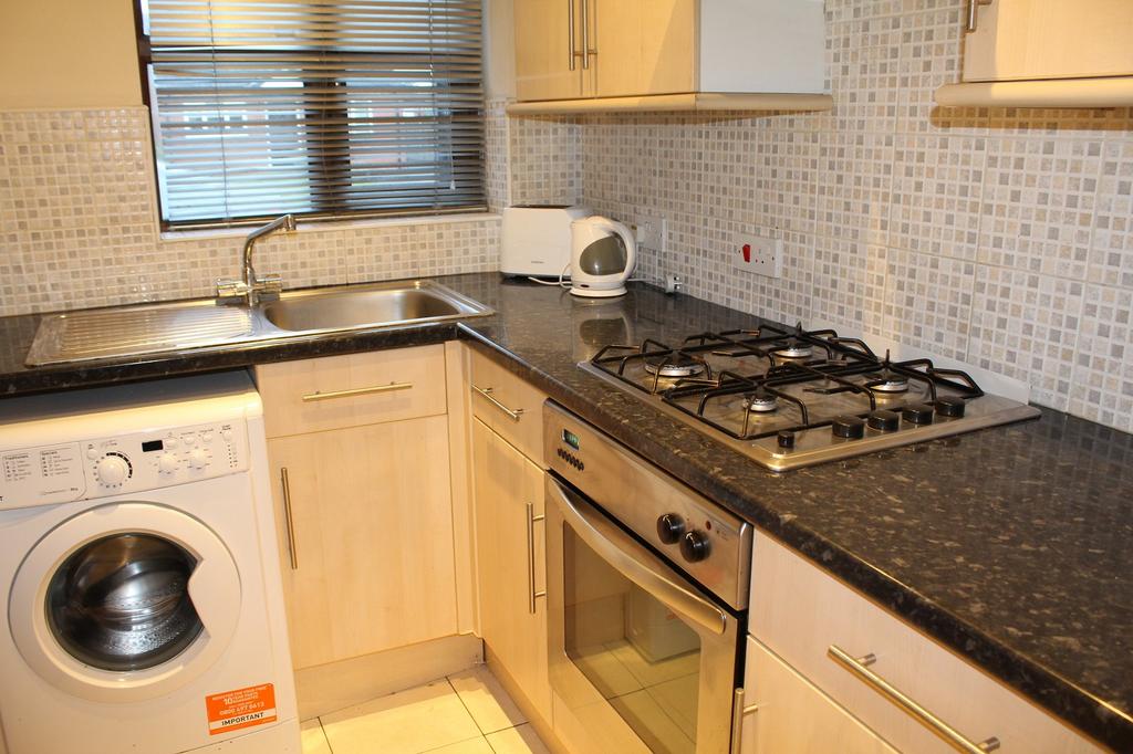 Fitted Kitchen