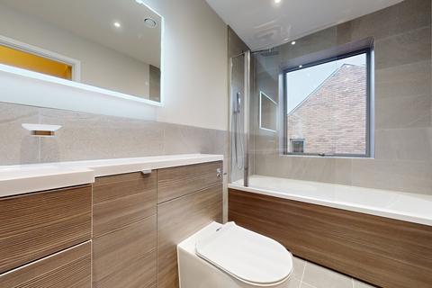 2 bedroom ground floor flat to rent - Boston Road