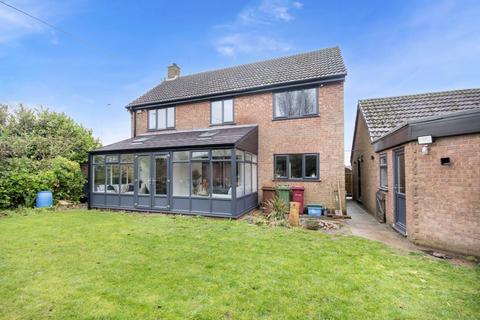 4 bedroom detached house for sale, Mill View Gardens, Brigg, Lincolnshire