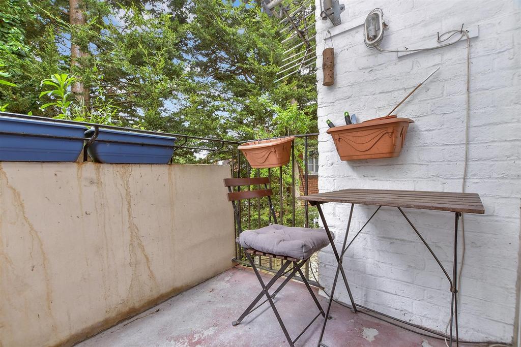 Balcony / Terrace