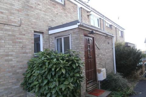3 bedroom terraced house to rent - Winscombe,  Bracknell,  RG12