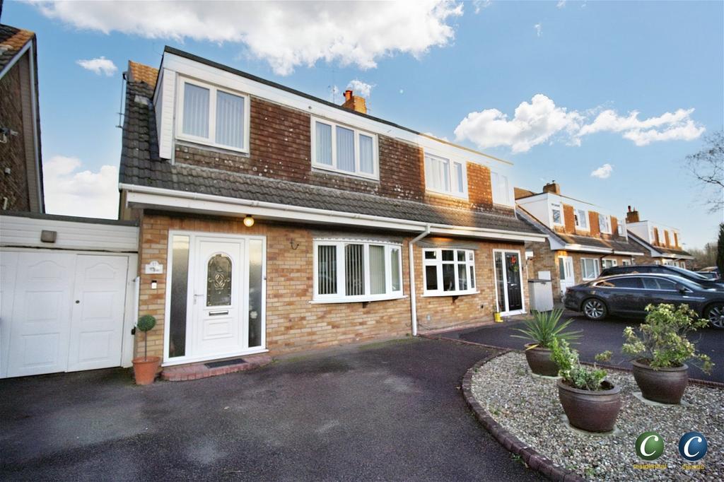 St. Anthonys Close, Rugeley, WS15 2EA 3 bed semidetached house for