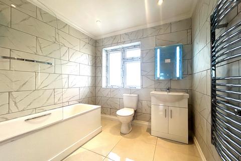 undefined, Tamworth Park, Mitcham CR4