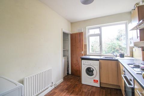 81 Clyde Road, Croydon, CR0 6SZ