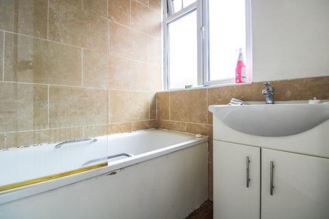 81 Clyde Road, Croydon, CR0 6SZ