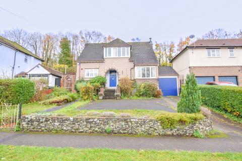 3 bedroom detached house for sale - Chipstead, Coulsdon CR5