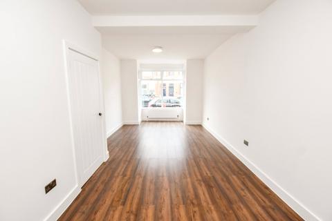 53 Woodside Road, London, SE25 5DP