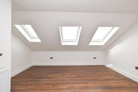 53 Woodside Road, London, SE25 5DP