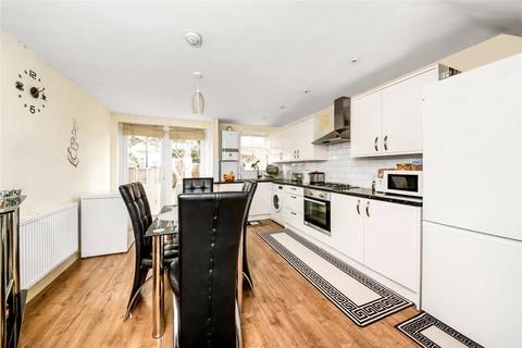 1c Torridge Road, Thornton Heath, CR7 7EZ