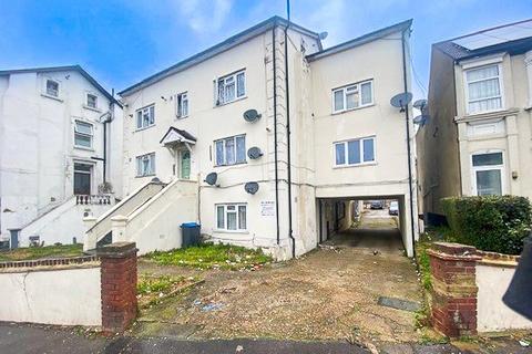 2 bedroom apartment for sale, Woodville Road, Thornton Heath, CR7