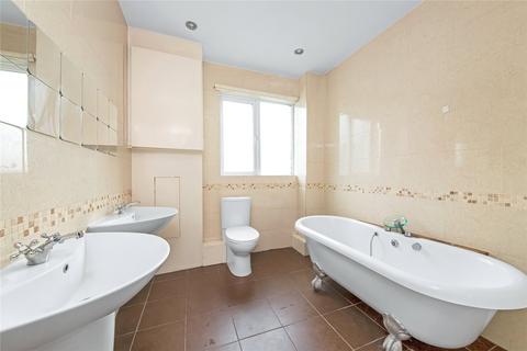 Flat 2, 30 Richmond Road, Thornton Heath, CR7 7QB