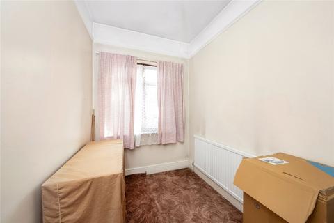 92 Beverstone Road, Thornton Heath, CR7 7LD