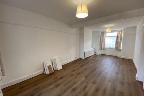 2 bedroom terraced house to rent, Bath Street, Rugby, CV21