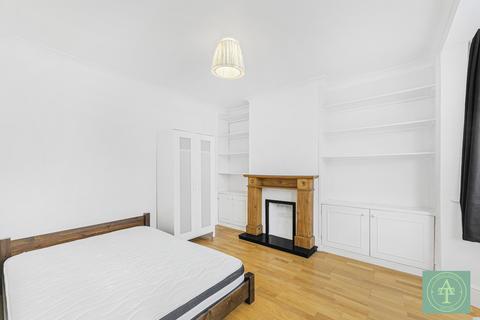 4 bedroom end of terrace house for sale - Green End, N21