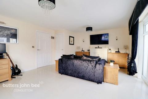 4 bedroom detached house for sale - Oak Tree Avenue, Congleton