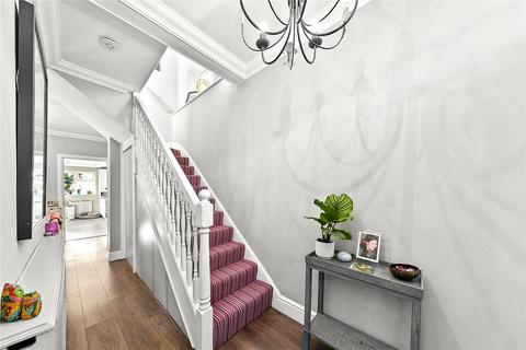 35 Alexandra Road, Richmond, TW9 2BT
