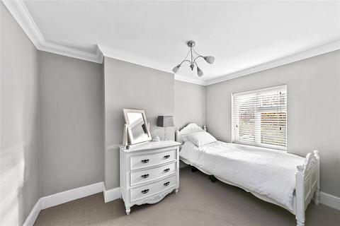 35 Alexandra Road, Richmond, TW9 2BT