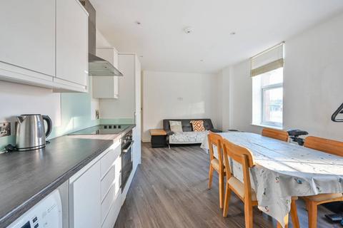 2 bedroom flat for sale, Woodbridge Road, Guildford, GU1