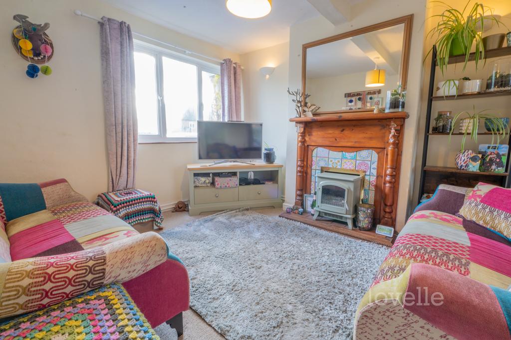 Grange Lane, Willingham by Stow DN21 5 bed detached house for sale £325,000