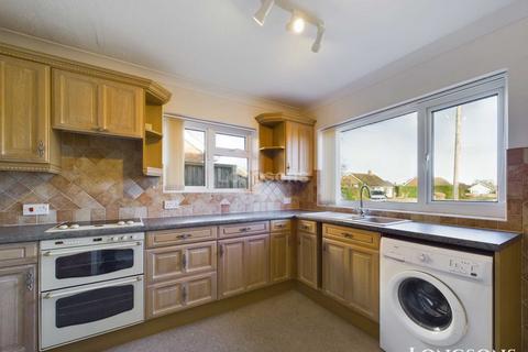 2 bedroom detached bungalow for sale - Southlands, Swaffham