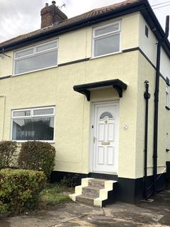 3 bedroom semi-detached house to rent - Halstatt Road, Deal CT14