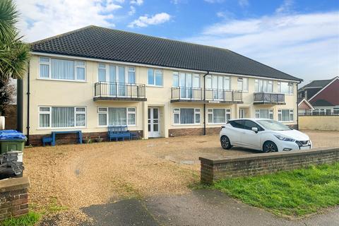 2 bedroom ground floor flat for sale - Sea Lane, Rustington, West Sussex