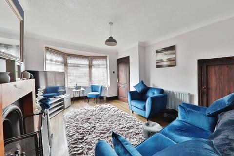 26 Brooklands Road, Hull, HU5 5AD