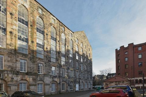 16/8 Chapel Lane, Edinburgh, EH6 6SG