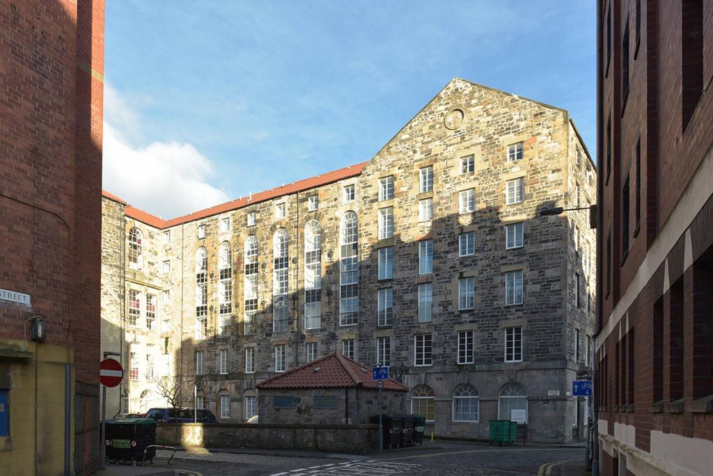 MFL2225413 341.jpg