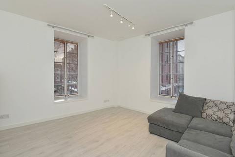 16/8 Chapel Lane, Edinburgh, EH6 6SG