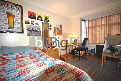 undefined, 39 Walmsley Road, Hyde Park, Leeds LS6