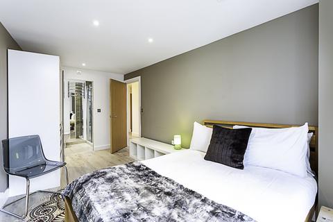 2 bedroom flat to rent,  Tanner Street, London SE1
